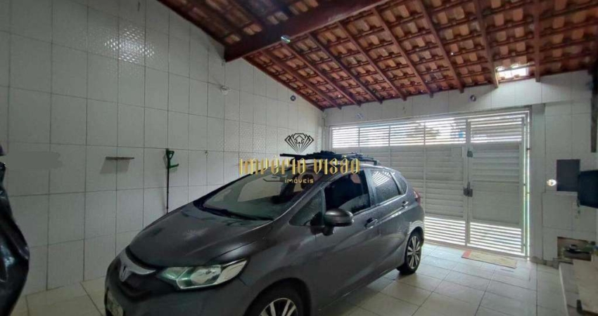 Casa à venda com 3 Dormitórios, 3 Banheiros e 2 Vagas de garagem cobertas na Vila Colorado em Suzano-SP