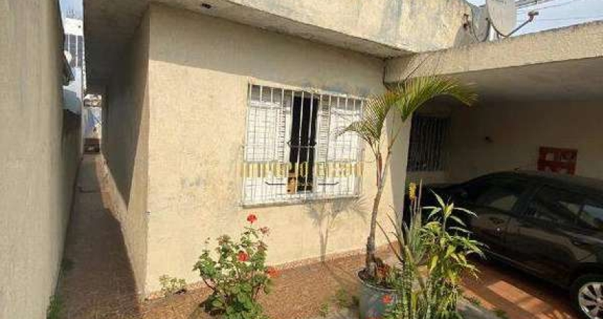 Casa Comercial e Residencial para Venda com 3 Dormitórios e 2 Vagas de garagem no Parque Suzano - Suzano-SP