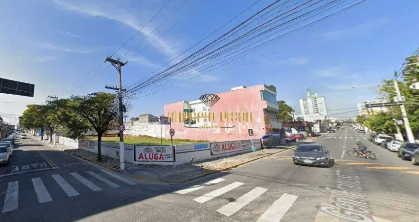 Terreno de esquina na Rua Gen. Francisco Glicerio com 1.400 m² no Centro de Suzano/SP