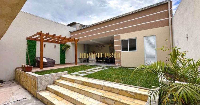 Sobrado á Venda com 2 Dormitórios, Área gourmet com churrasqueira no Bairro Vila Perreli em Poá-SP