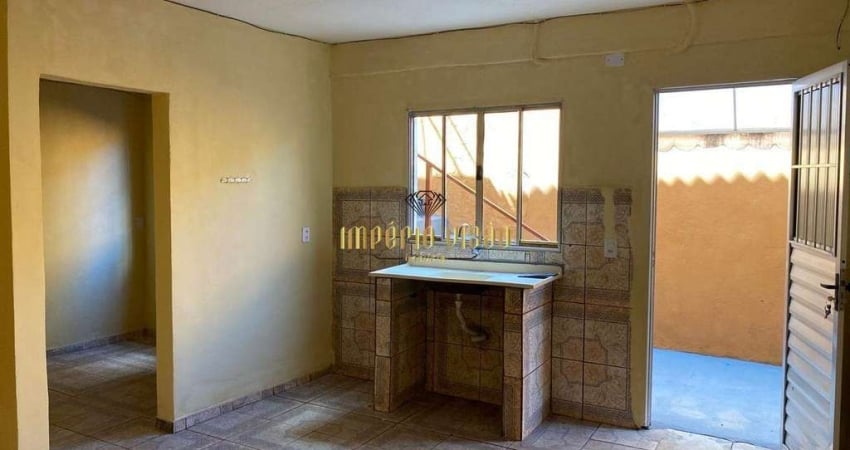 Casa compartilhada com 1 Dormitório para locação no bairro Vila Urupês - Suzano-SP