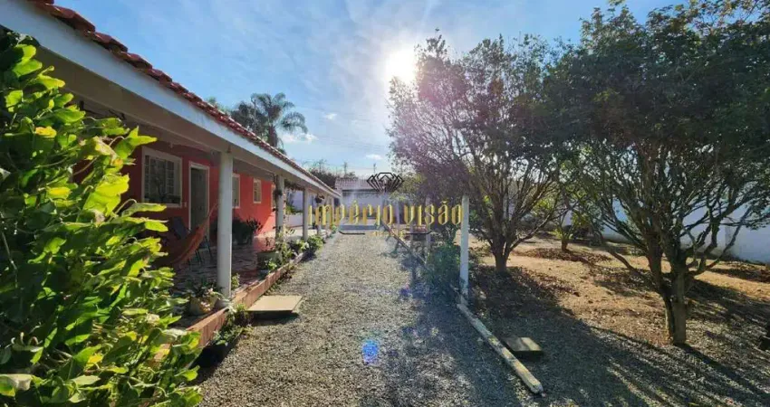 Chácara à venda com terreno de 1200m² no bairro Chácara Duchen - Suzano-SP