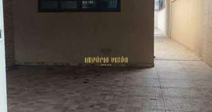 Sobrado à venda com 3 Dormitórios no bairro Vila Perracini - Poá-SP