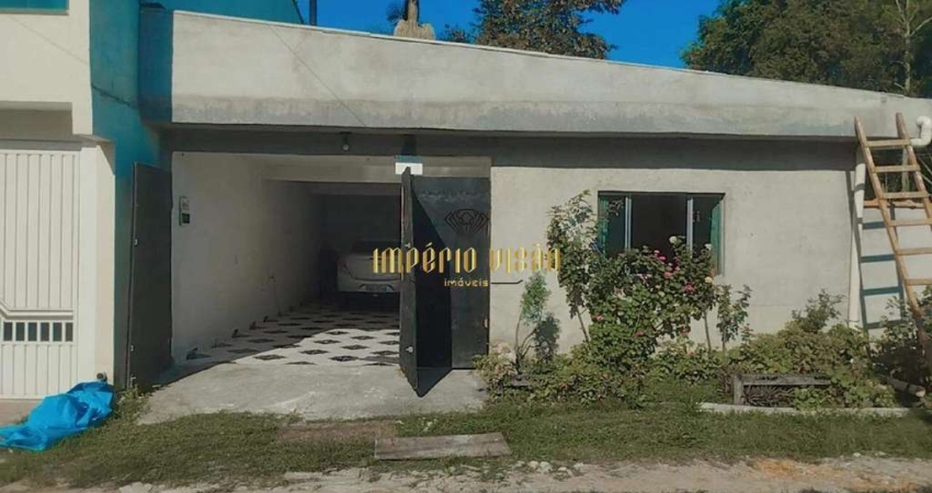 Casa à venda com 1 Dormitório e 2 Vagas de garagem cobertas no Condomínio Orquídeas - Jardim Ikeda - Suzano-SP