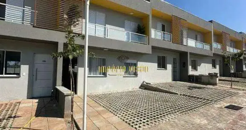 Sobrado à Venda com 3 Suítes no Condomínio Villa Das Paineiras em Suzano-SP
