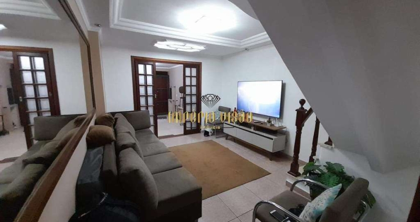 Casa à venda com 3 Dormitórios e Área gourmet no Condomínio Jardim dos Pinheiros em Guaianazes - SP.