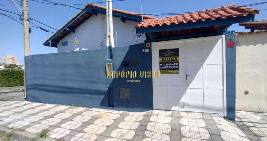 Casa Comercial com 2 Salas, 2 Banheiros no bairro Centro - Mogi das Cruzes-SP