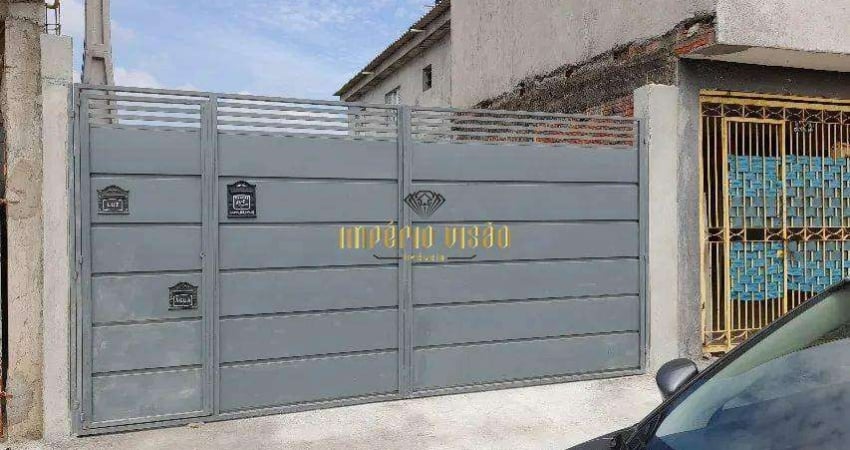 Casa à venda com 1 Dormitório e 7 Vagas de Garagem - Parque Maria Helena - Suzano - SP