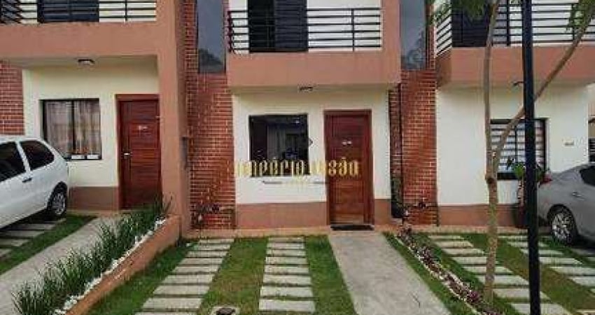 Casa à venda com 2 Dormitórios, Quintal Privativo e 1 Vaga de garagem no Condomínio Eco Club - Jardim Modelo - Suzano-SP