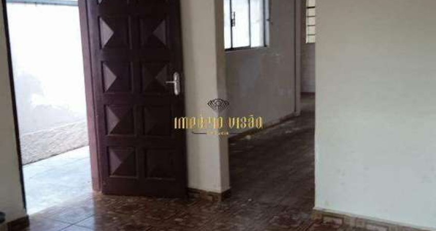 Casa à venda com 3 Dormitórios e Edícula no bairro Vila Amorim - Suzano-SP