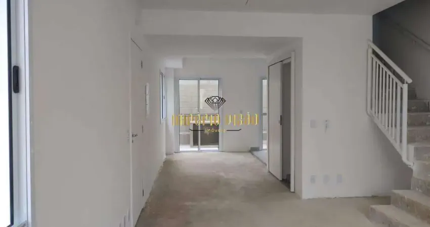 Sobrado à Venda com 3 Dormitórios, sendo 1 Suíte no Condomínio Villa Europa no bairro Jardim Carlos Cooper - Suzano-SP