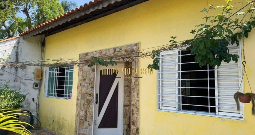 Casa à Venda com 3 Dormitórios, Área gourmet e Pomar no bairro Cidade Boa Vista - Suzano-SP