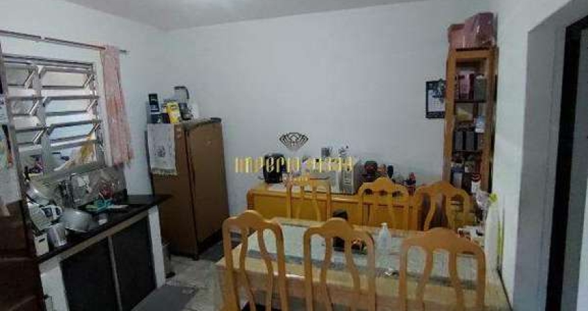 Casa à venda com 4 Dormitórios, Cozinha, Sala, sacada e 1 Vaga de garagem coberta na Cidade Miguel Badra - Suzano-SP.