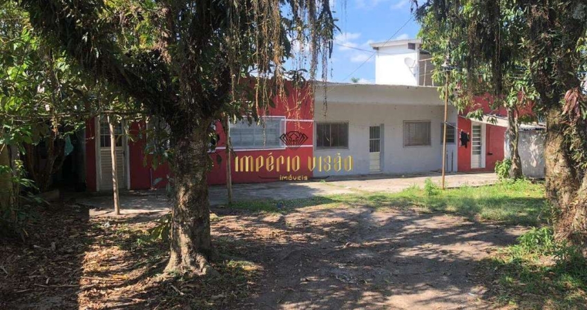 Chácara à venda com Piscina na Cidade Boa vista em Suzano-SP
