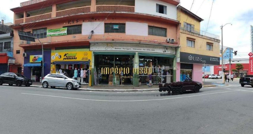 Prédio Comercial com 5 salões à venda no Centro de Suzano - SP.