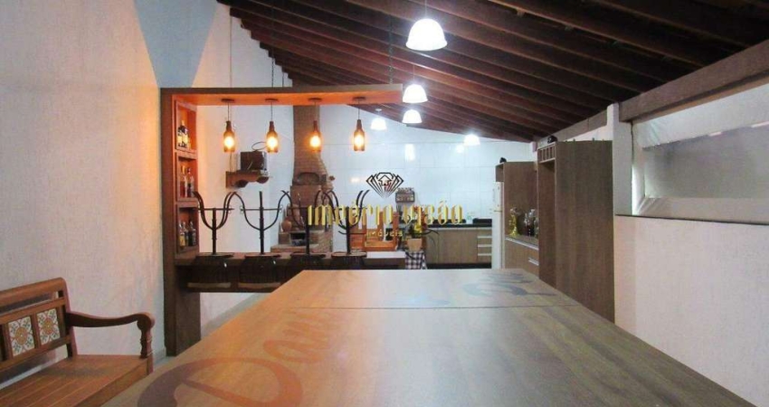 Casa com 2 quartos à venda na Rua Félix Romanos, Sítio São José, Suzano