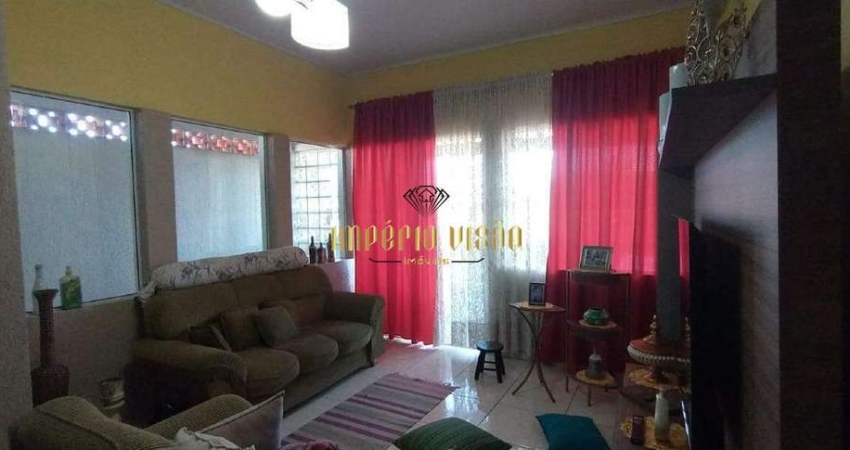Sobrado com 1 dormitório à venda no bairro Jardim Ikeda - Suzano-SP