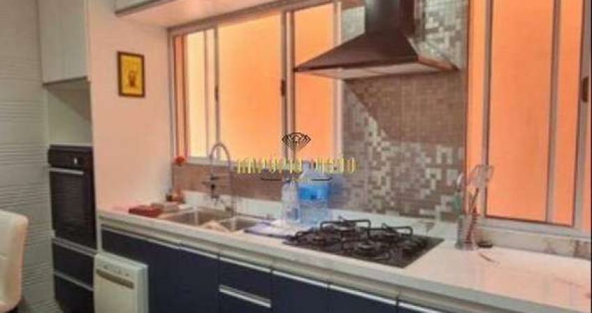 Casa à venda com 3 Dormitórios, sendo 1 Suíte no bairro Vila Suissa - Mogi das Cruzes-SP