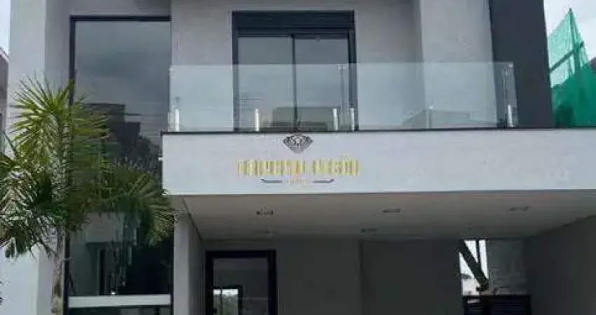 Linda casa à venda no Condomínio Bela Cittá Mogi das Cruzes-SP.