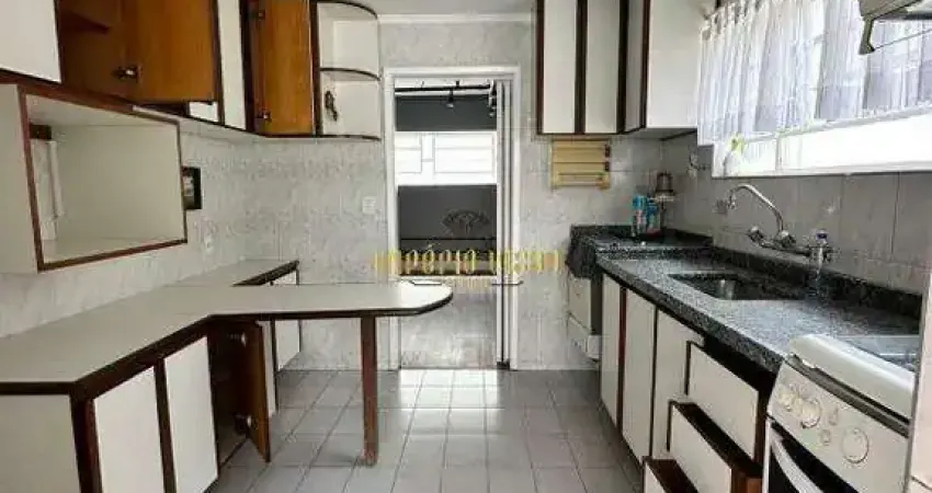 Casa à venda com 3 quartos na Vila Oliveira em Mogi das Cruzes - SP