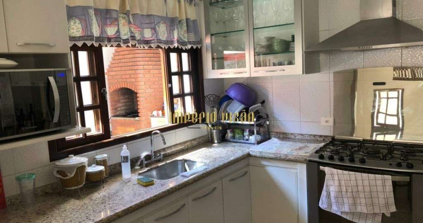 Sobrado com 3 quartos e área gourmet com churrasqueira à venda no bairro Jardim Modelo - Suzano - SP.