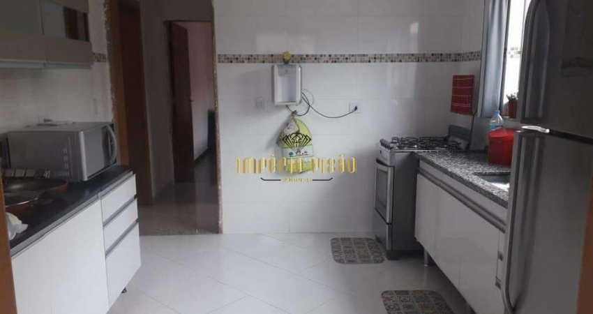 Sobrado à venda com 3 Dormitórios, sendo 1 Suíte e Área gourmet no Jardim das Flores - Suzano-SP
