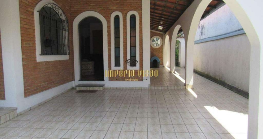 Linda casa com terreno à venda no bairro Parque Santa Rosa em Suzano, próximo ao posto de bombeiros