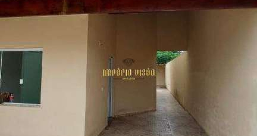 Sobrado à venda 3 Dormitórios, sendo 1 Suíte com Sacada no bairro do Jardim Quaresmeira - Suzano-SP