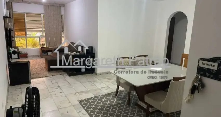 Apartamento 3 quartos com 2 vagas de garagem no Costa Azul.
