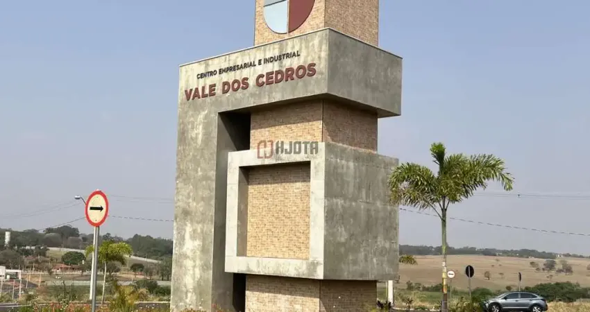 Terreno de 1.200m2 a 23.000m2 a venda no Centro Empresarial e Industrial Vale dos Cedros!