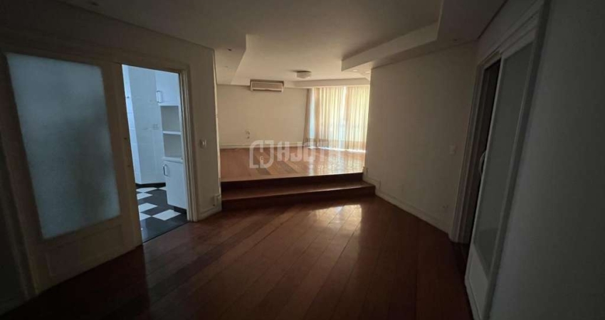 Apartamento de 140m2 B. Imperial - 4 Quartos sendo 1 suíte e dependência empregada por R$650.000