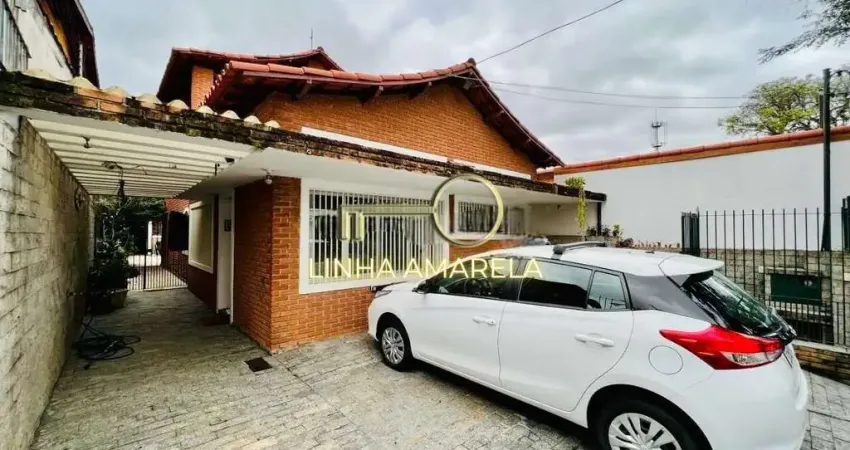 Sobrado à Venda no Jardim Jussara , 3 quartos, suíte e espaço gourmet.