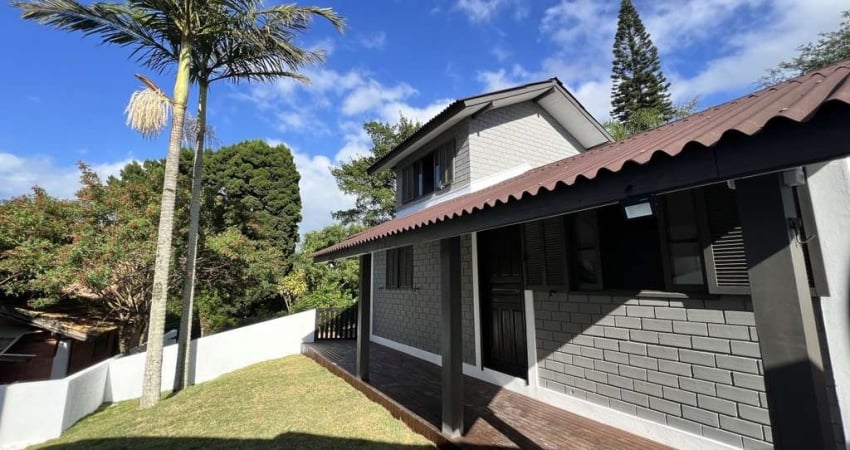 Casa para Venda em Florianópolis, Ingleses do Rio Vermelho, 2 dormitórios, 1 banheiro, 2 vagas