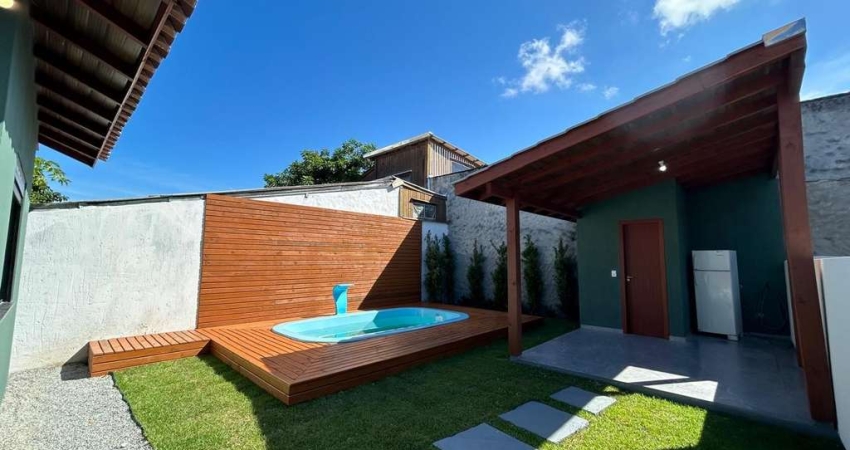 Casa para Venda em Florianópolis, São João do Rio Vermelho, 3 dormitórios, 1 suíte, 2 banheiros, 2 vagas