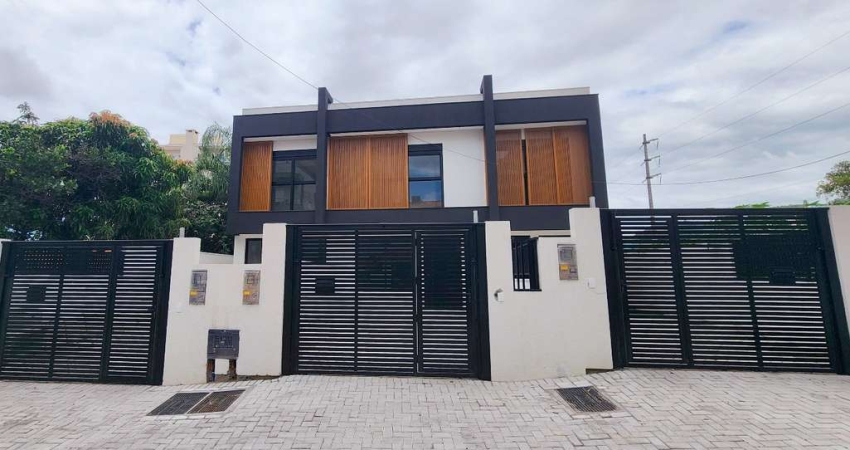 Casa / Sobrado para Venda em Florianópolis, Ingleses do Rio Vermelho, 3 dormitórios, 1 suíte, 2 banheiros, 2 vagas