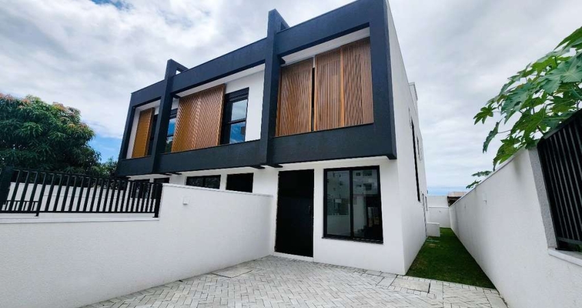 Casa / Sobrado para Venda em Florianópolis, Ingleses do Rio Vermelho, 3 dormitórios, 1 suíte, 2 banheiros, 2 vagas