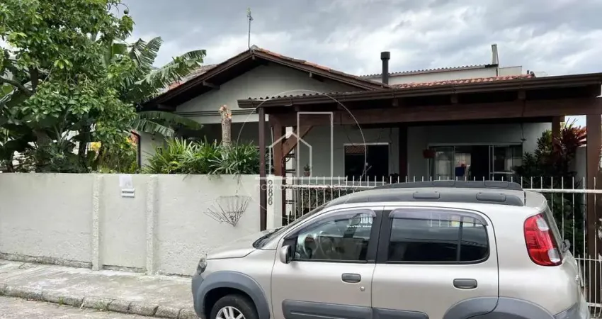 Casa para venda em florianópolis, são joão do rio vermelho, 3 dormitórios, 2 banheiros, 1 vaga