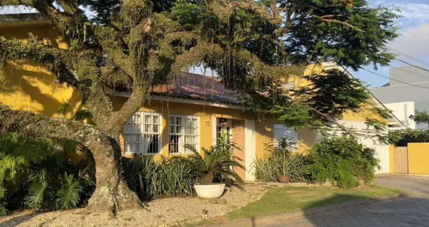Casa para venda em florianópolis, barra da lagoa, 4 dormitórios, 2 suítes, 4 banheiros, 2 vagas