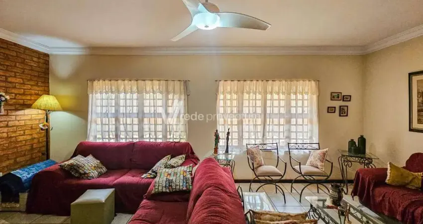 Casa com 3 quartos à venda na Rua Doutor Alcides Carvalho, 651, Jardim Chapadão, Campinas