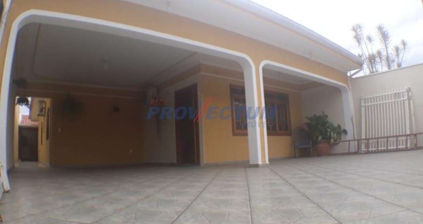 Casa com 3 quartos à venda na Rua Francisco de Assis, 79, Parque Residencial Regina (Nova Veneza), Sumaré