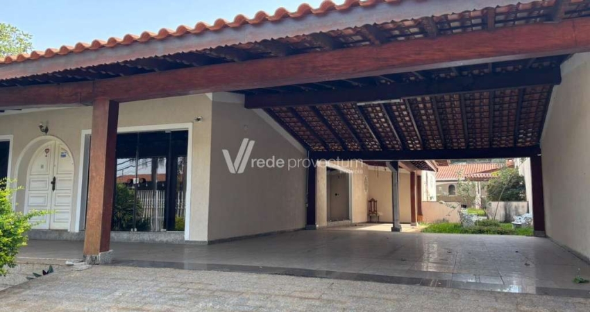Casa com 5 quartos à venda na Rua Jaime Sequier, 303, Parque Taquaral, Campinas
