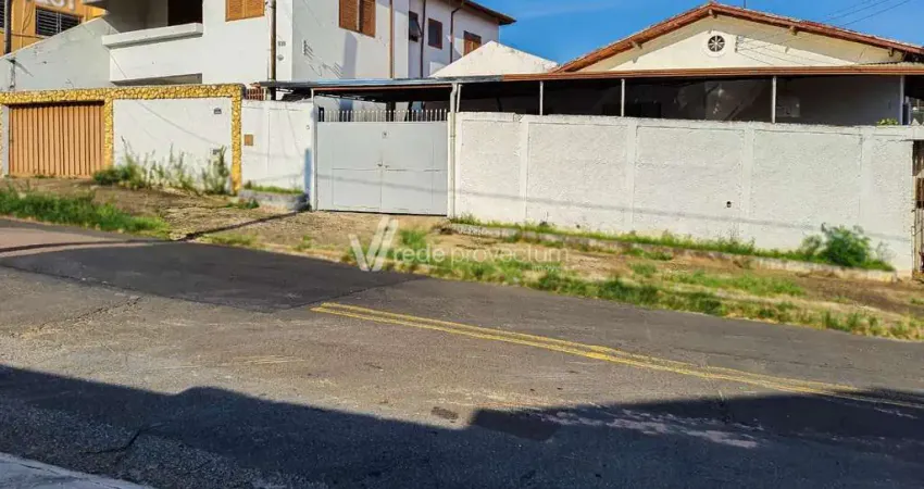 Casa comercial à venda na Rua Sidnei, 5, Parque São Quirino, Campinas