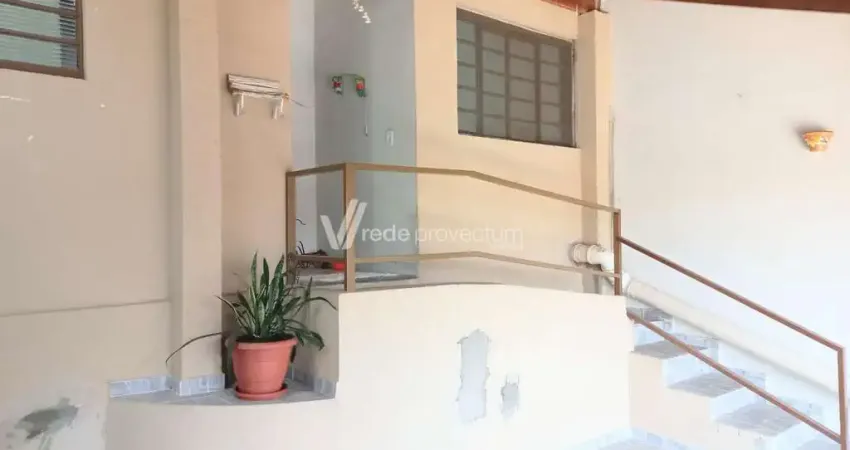 Casa com 3 quartos à venda na Rua José Perin Netto, 54, Jardim das Bandeiras, Campinas