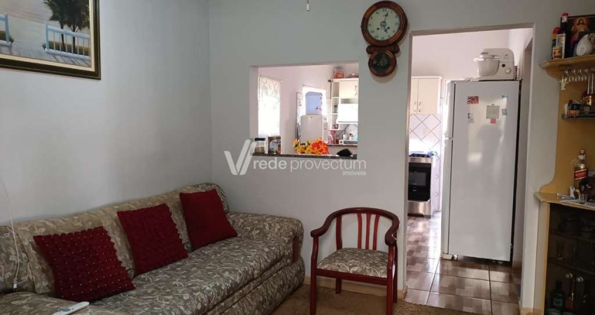 Casa com 2 quartos à venda na Rua Mineiros do Tietê, 76 A, Vila Pompéia, Campinas