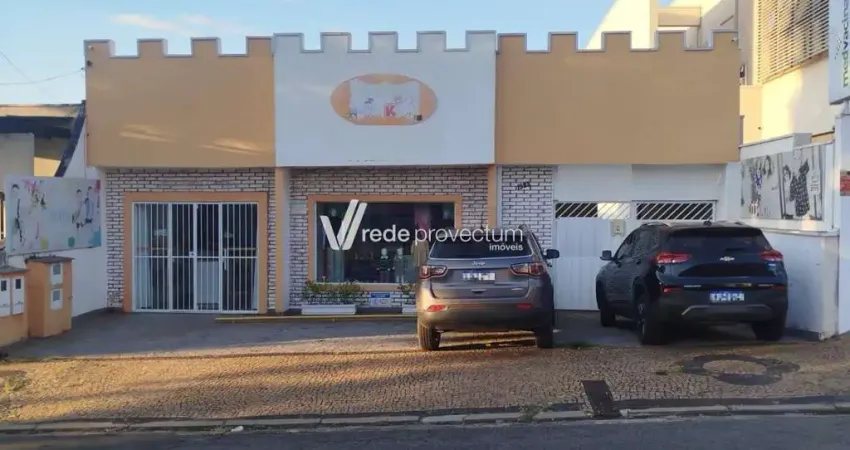 Casa comercial à venda na Avenida Onze de Agosto, 1828, Vila Embaré, Valinhos