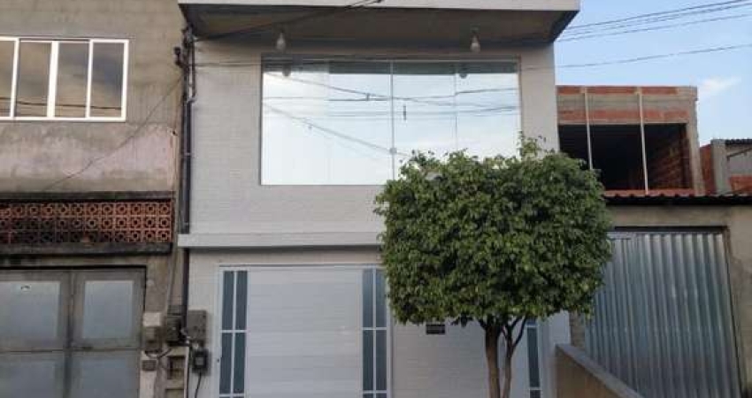 Casa para Venda em Nova Iguaçu, Ouro Verde, 3 dormitórios, 1 suíte, 3 banheiros, 1 vaga