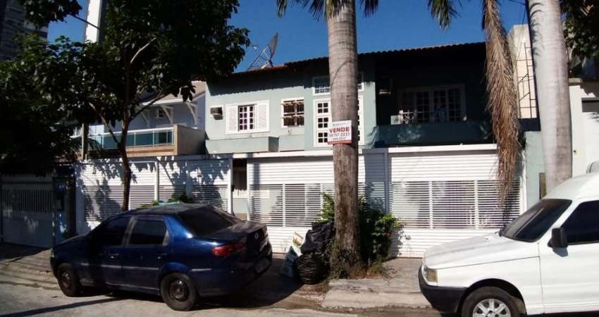 Casa para Venda em Nova Iguaçu, centro, 5 dormitórios, 2 suítes, 4 banheiros, 2 vagas