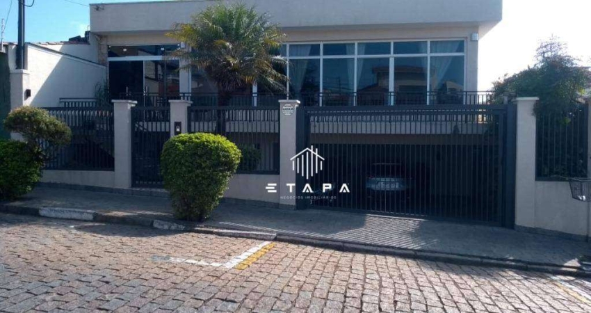 Casa à venda, 325 m² por R$ 1.800.000,00 - Centro - Atibaia/SP