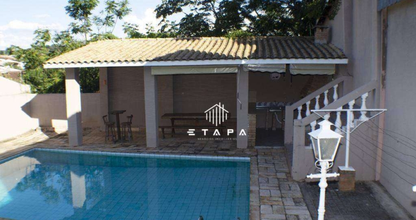 Casa com 3 dormitórios à venda, 260 m² por R$ 1.305.000,00 - Vila Gardênia - Atibaia/SP
