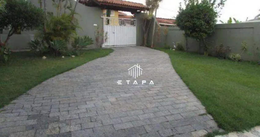 Casa com 3 dormitórios à venda, 256 m² por R$ 1.350.000,00 - Jardim do Lago - Atibaia/SP